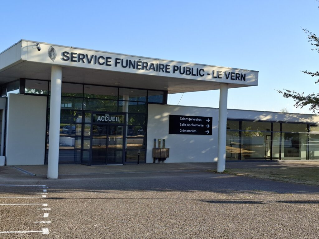 Centre funéraire du Vern SPL PFCA Pompes Funèbres des Communes Associées
